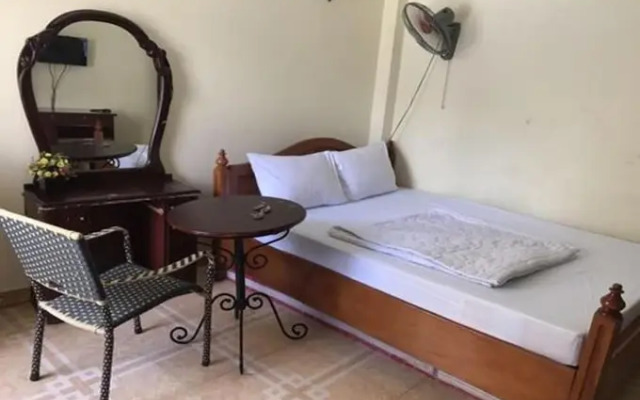 YHD Hotel