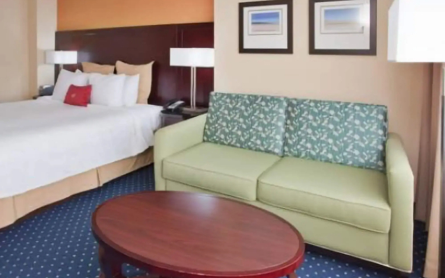 Crowne Plaza Virginia Beach Town Center by IHG