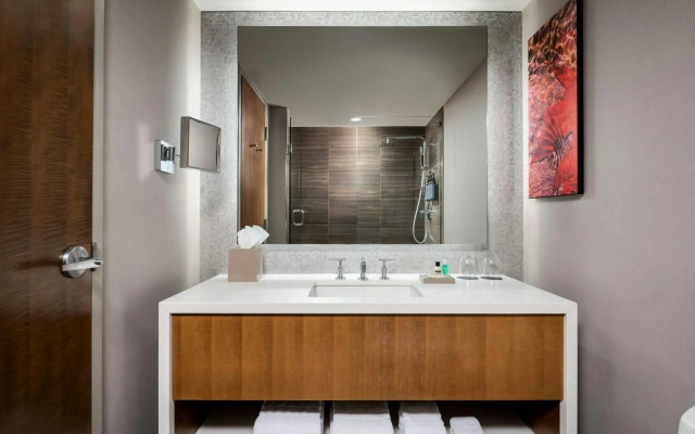 The Westin Harbour Castle, Toronto