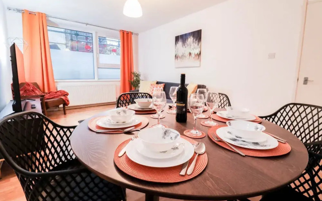 Gorgeous 3 Bedroom Hampstead Property