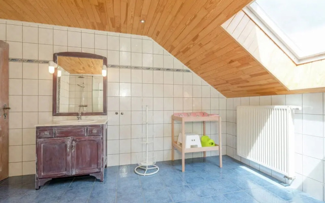 Magnificent Villa in Brisy With Sauna Roofed