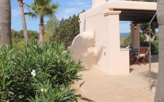 Villa With 4 Bedrooms in Sant Josep de sa Talaia, With Wonderful sea V