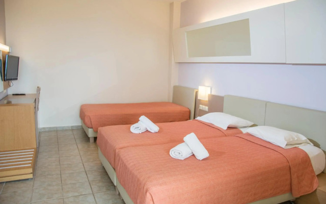 Sovereign Beach Hotel