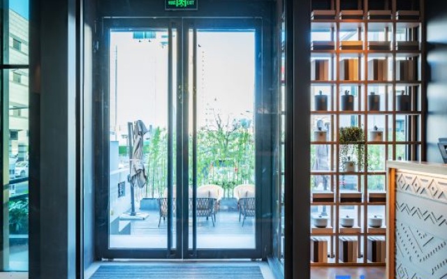 TRUE GO Hotel (Chaoyangmen Subway Station, Beijing Workers' Stadium) – Exterior – Beijing