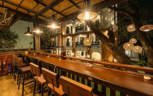Shamrock Chiangmai Hotel - Adults Only