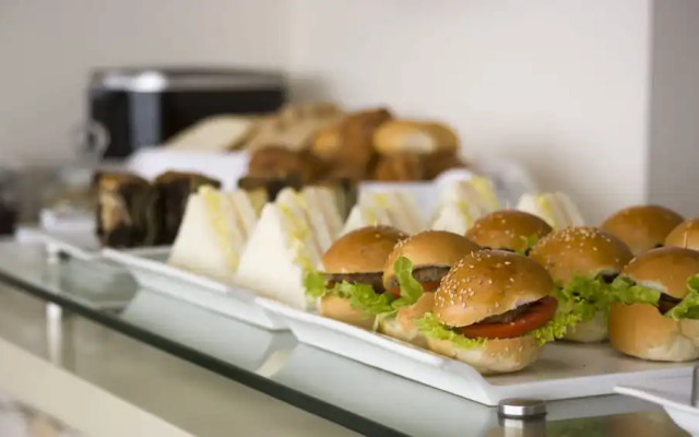 Awqa Classic Hotell