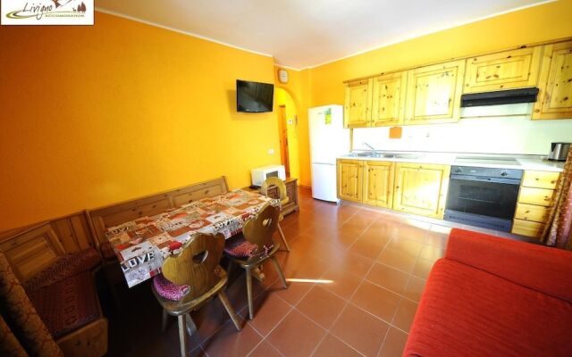 Apartments In Casa Florin