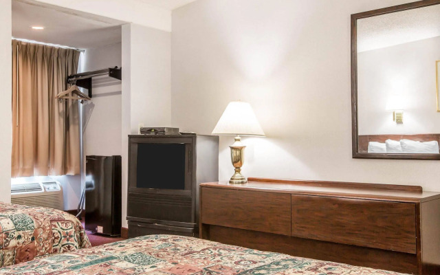 Rodeway Inn & Suites New Paltz - Hudson Valley