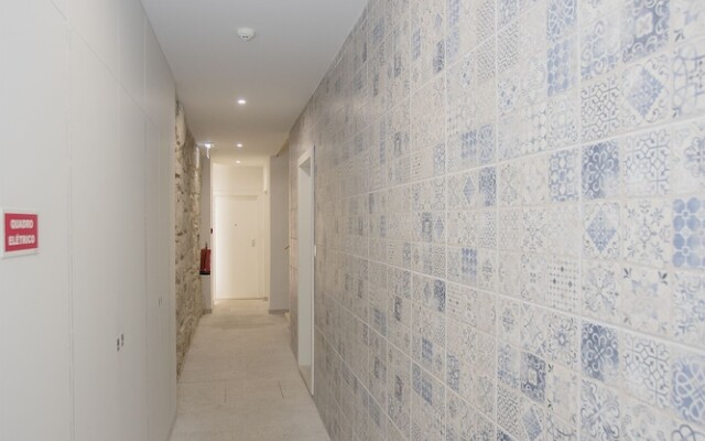 Liiiving - Charming Downtown Delight II