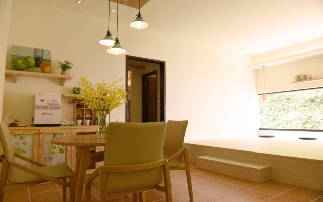 Reindeer Taichung Herb House