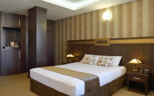 Hotel Gostaresh Tabriz