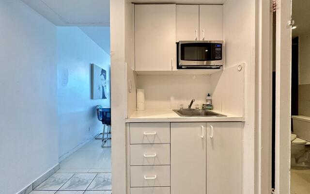 SeaStays Apartments