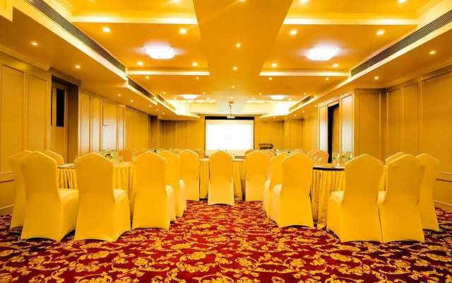 Kyriad Hotel Nashik by OTHPL
