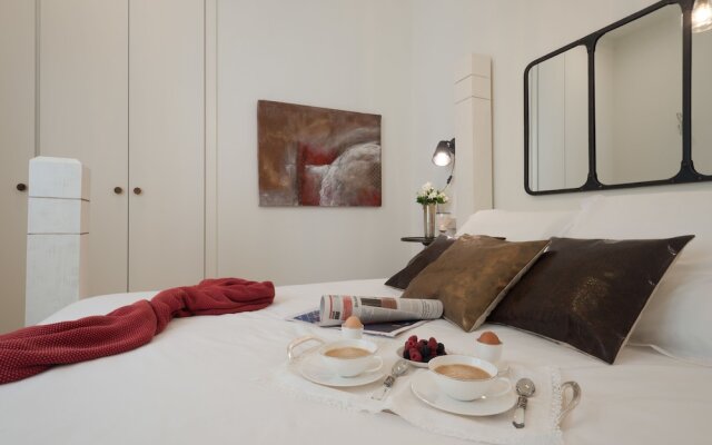 Granada Deluxe Apartments