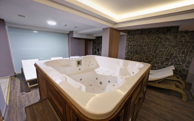Kocaeli Stargate Hotel