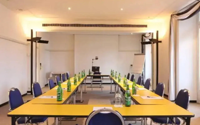 Hotel Alpina