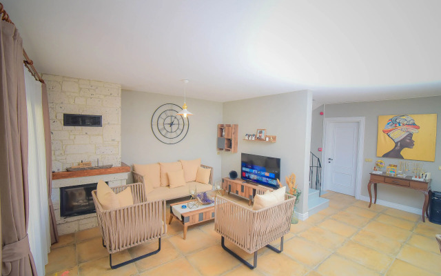 9 Alacati Boutique Hotel