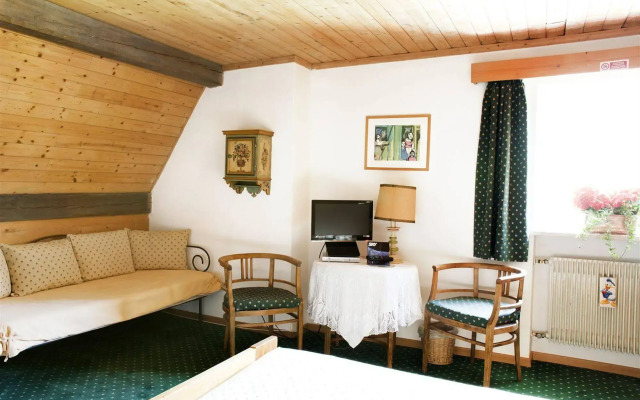 Hotel Cir
