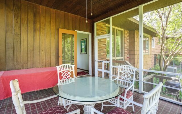 15 Mi to Downtown Minneapolis: Retreat on 5 Acres