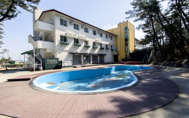 Pinebeach Hotel Pohang