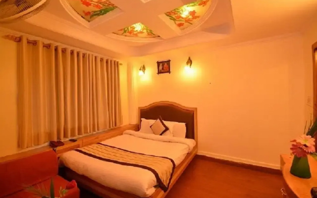 Hotel Happy Home The Lake Paradise