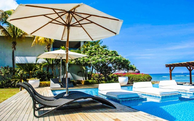 Leora Beach by Horizon Holidays