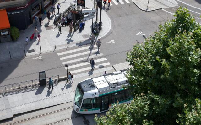 Median Paris Porte de Versailles