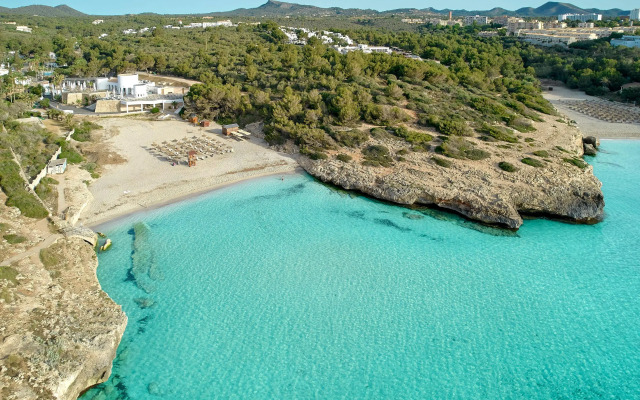 Iberostar Waves Cala Domingos Hotel