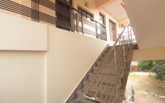 OYO 16725 Home Modern 1 BHK Villa Sheela Chowk