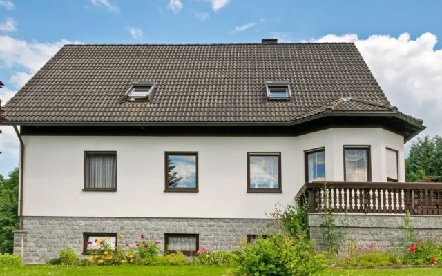 Garden View Apartment in Erzgebirge near Forest