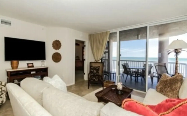 Seagate C 1004 - 2 Br Condo