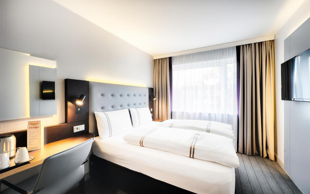 Отель Premier Inn Koeln City Centre