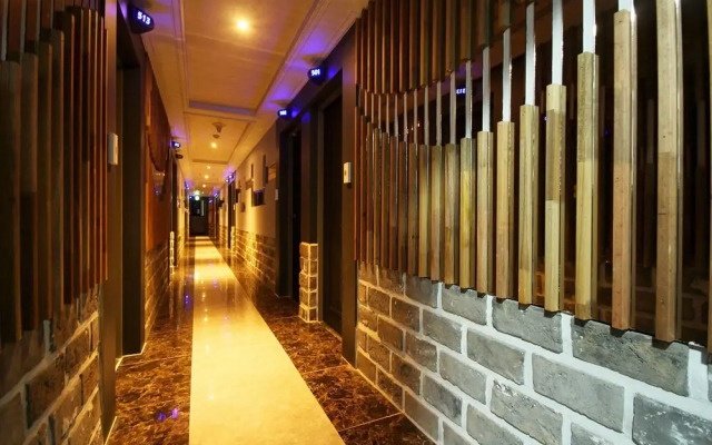 Changwon Sangnam-dong A Plus
