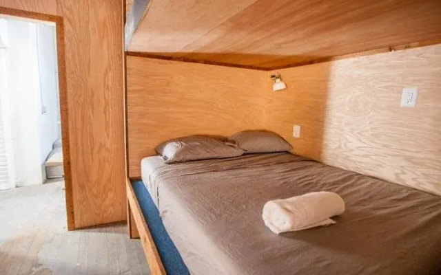 PodShare DTLA Arts District - Hostel