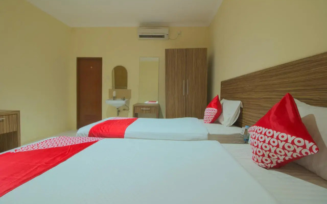 OYO 688 Grand Pakidulan Hotel