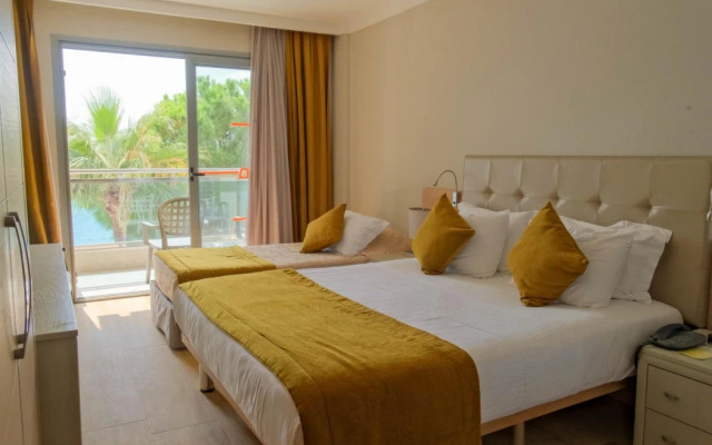 Sunrise Hotel