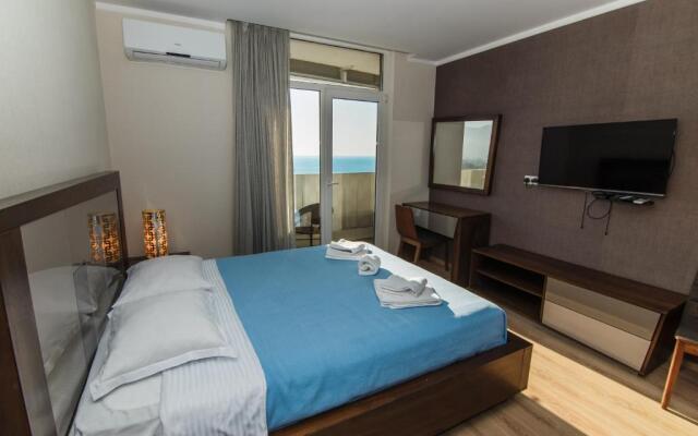 Gorgeous sunset 22 Orbi Residence