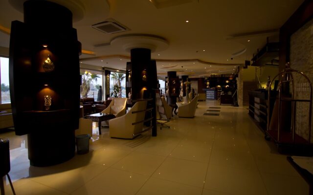 Rest Night Hotel Suites - Al Falah