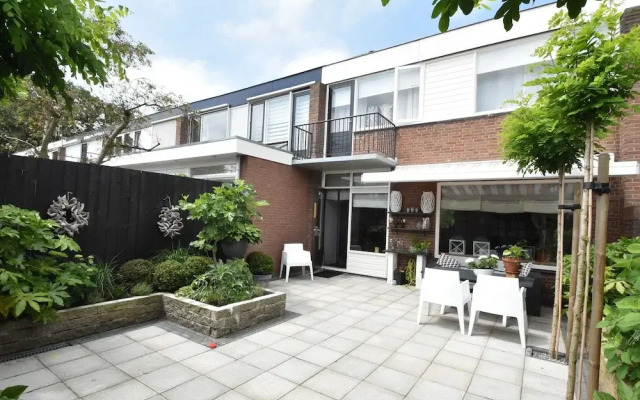 Deluxe Holiday Home in Castricum With Garden