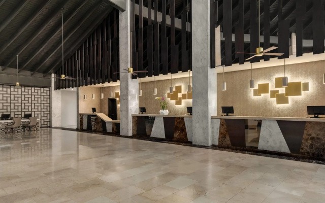 Grand Palladium Punta Cana Resort & Spa - All Inclusive