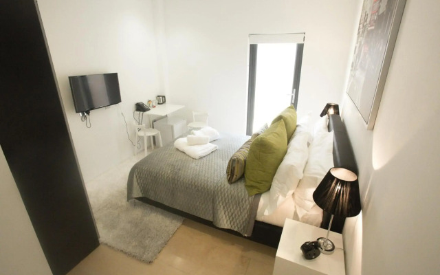 Room Home Stay