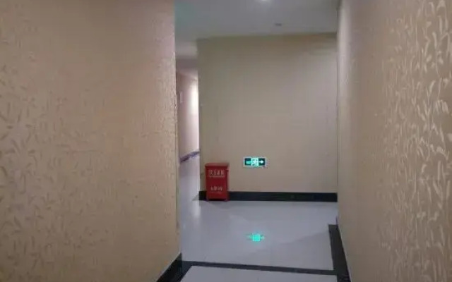 Xinyue Business Hotel