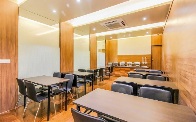 Fabhotel Rk International