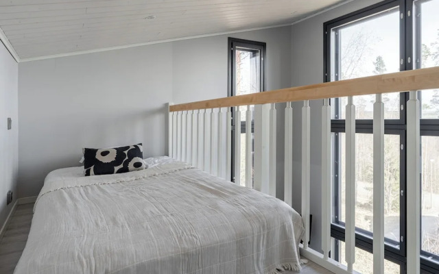 Spacious 2BR Cabin at Riihivuori Peak