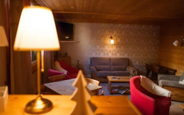 Logis Hôtel les Arobiers