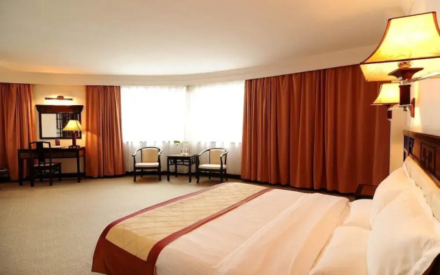 Sovereign Hotel