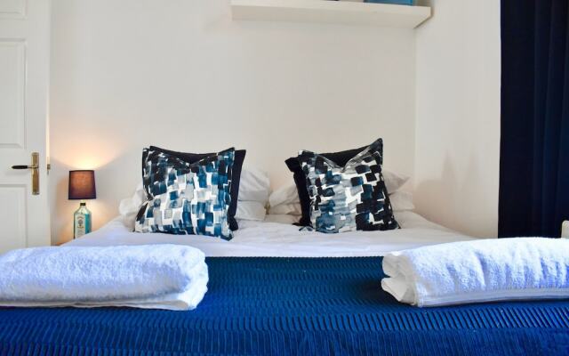 Three Bedroom Penthouse in Brighton