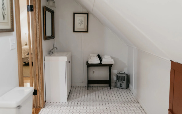 Bois Des Chenes Bed & Breakfast Inn