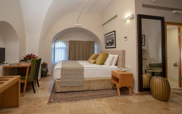 The Sephardic House