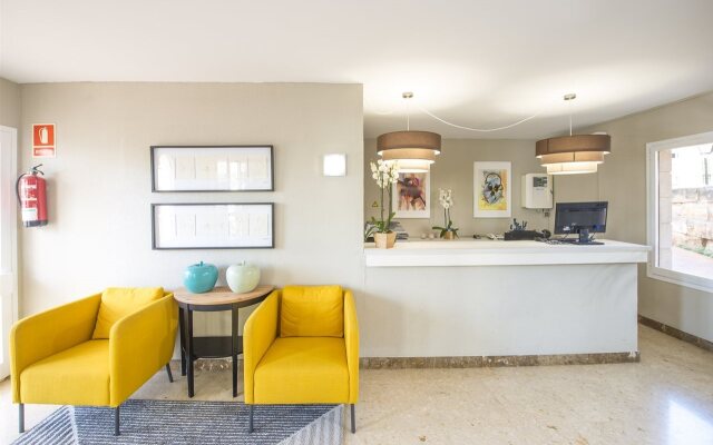Flipflop Surfing Playa Apartments